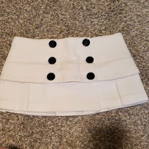 Duchesse white skirts